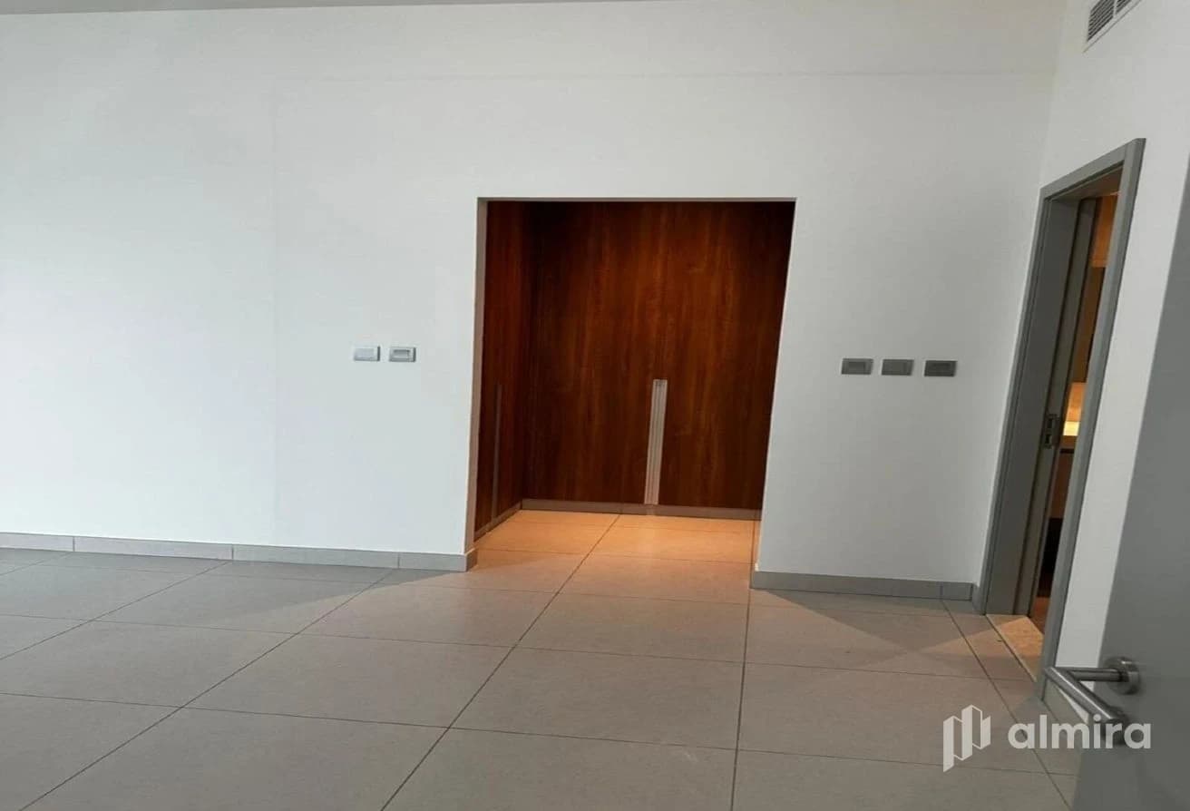 Negotiable | Pristine Condition | High Floor
