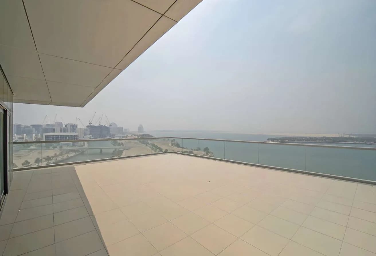 High Floor | Sea View | Ideal Investment