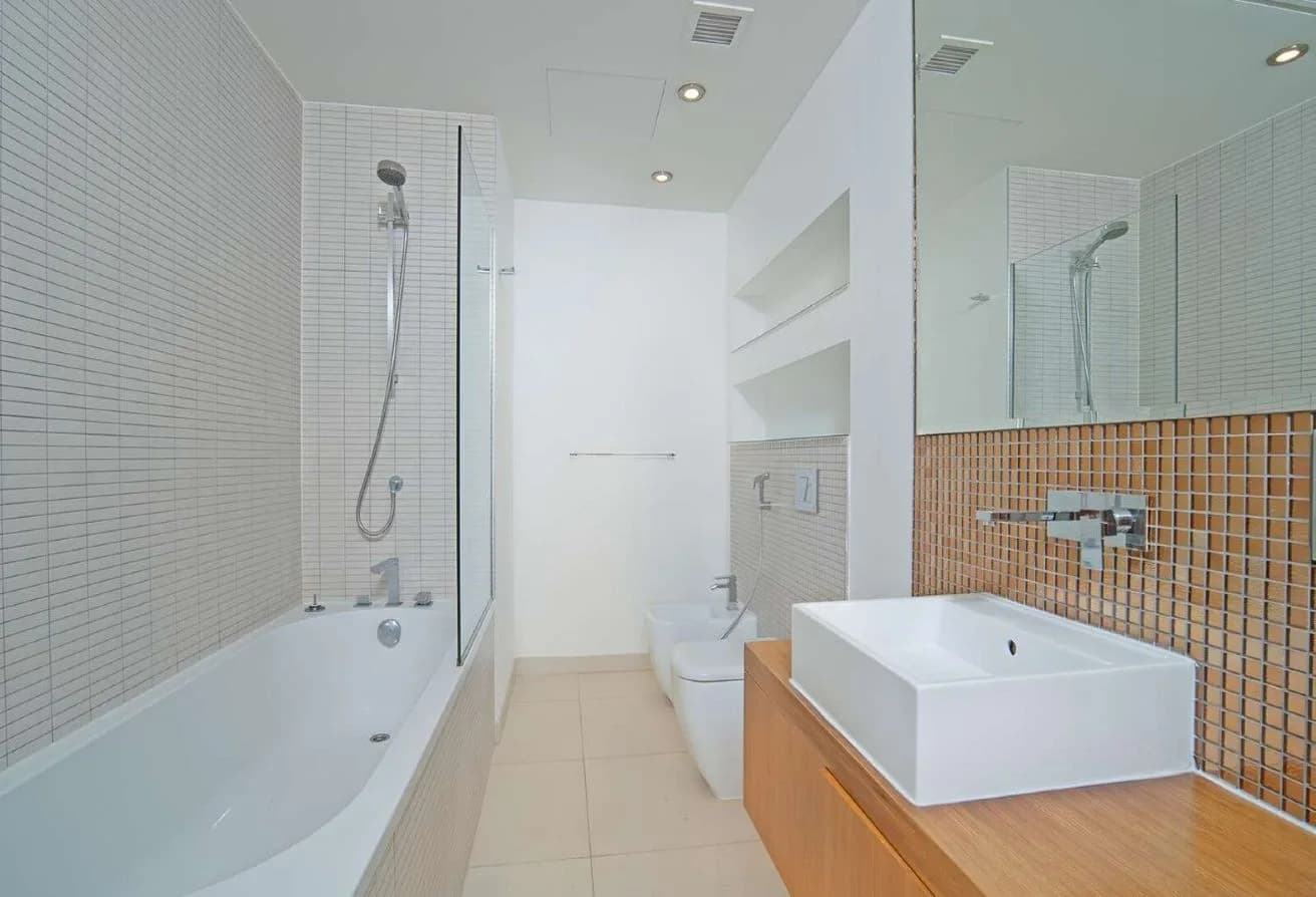 High Floor | Sea View | Ideal Investment