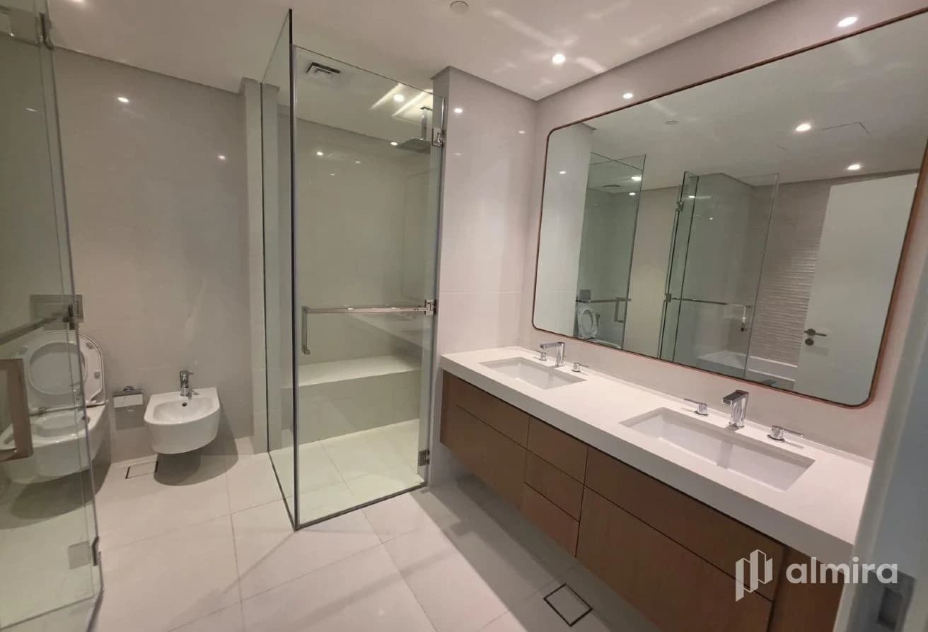 Sea View | Move in Ready | Prime Location