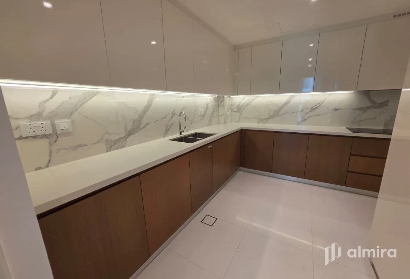 Sea View | Move in Ready | Prime Location