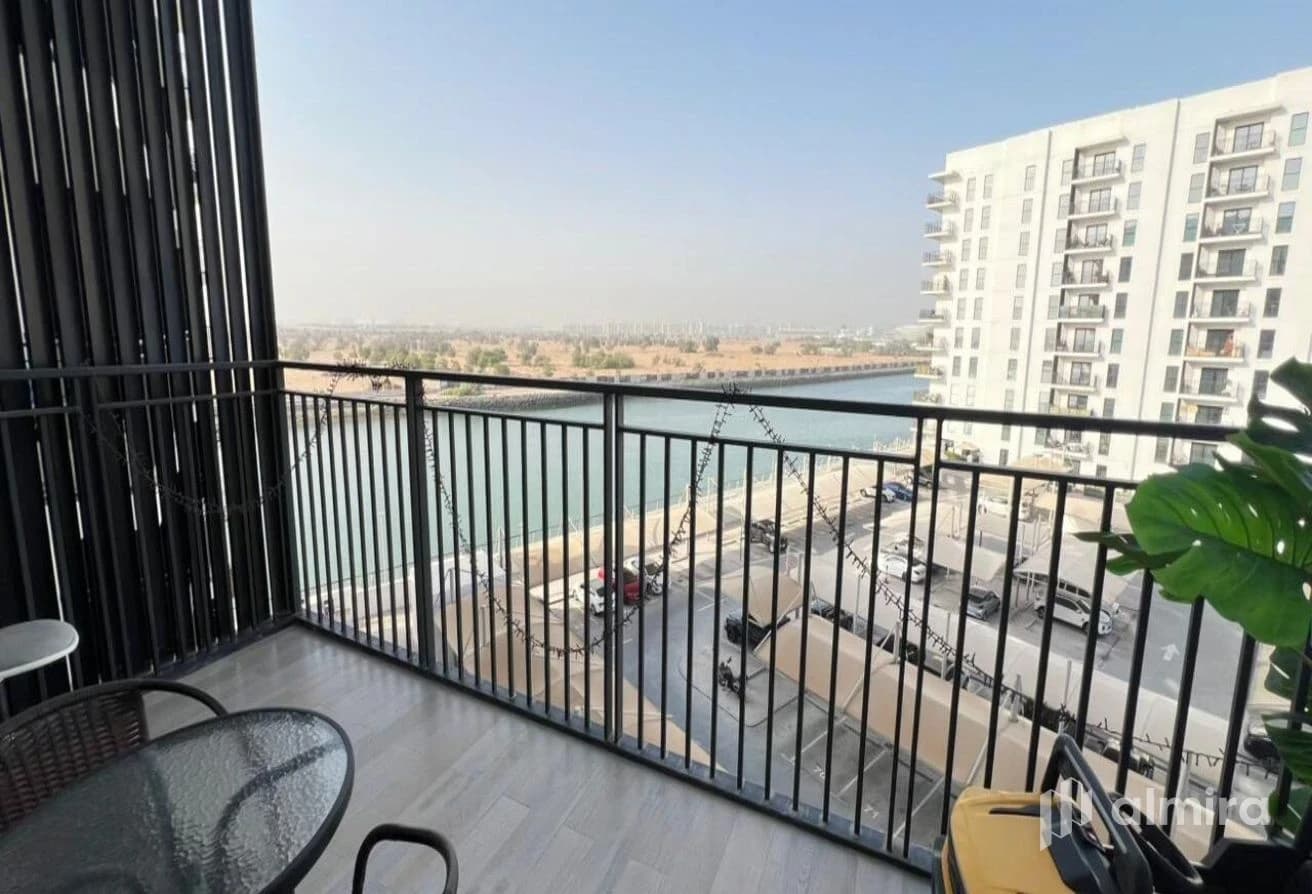 Canal View | Pristine Condition | Prime Location