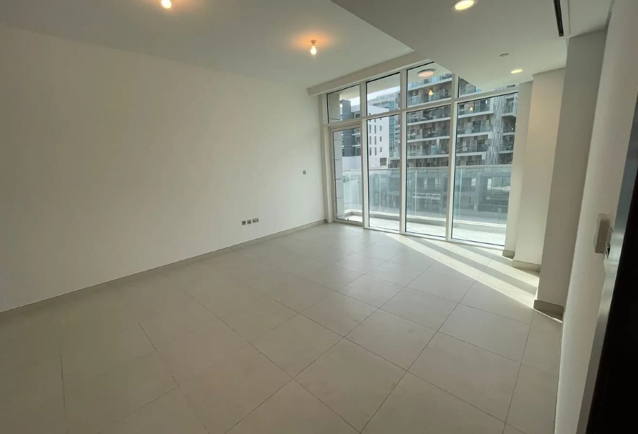 Canal View | 3BR+Maid | Building P-2063