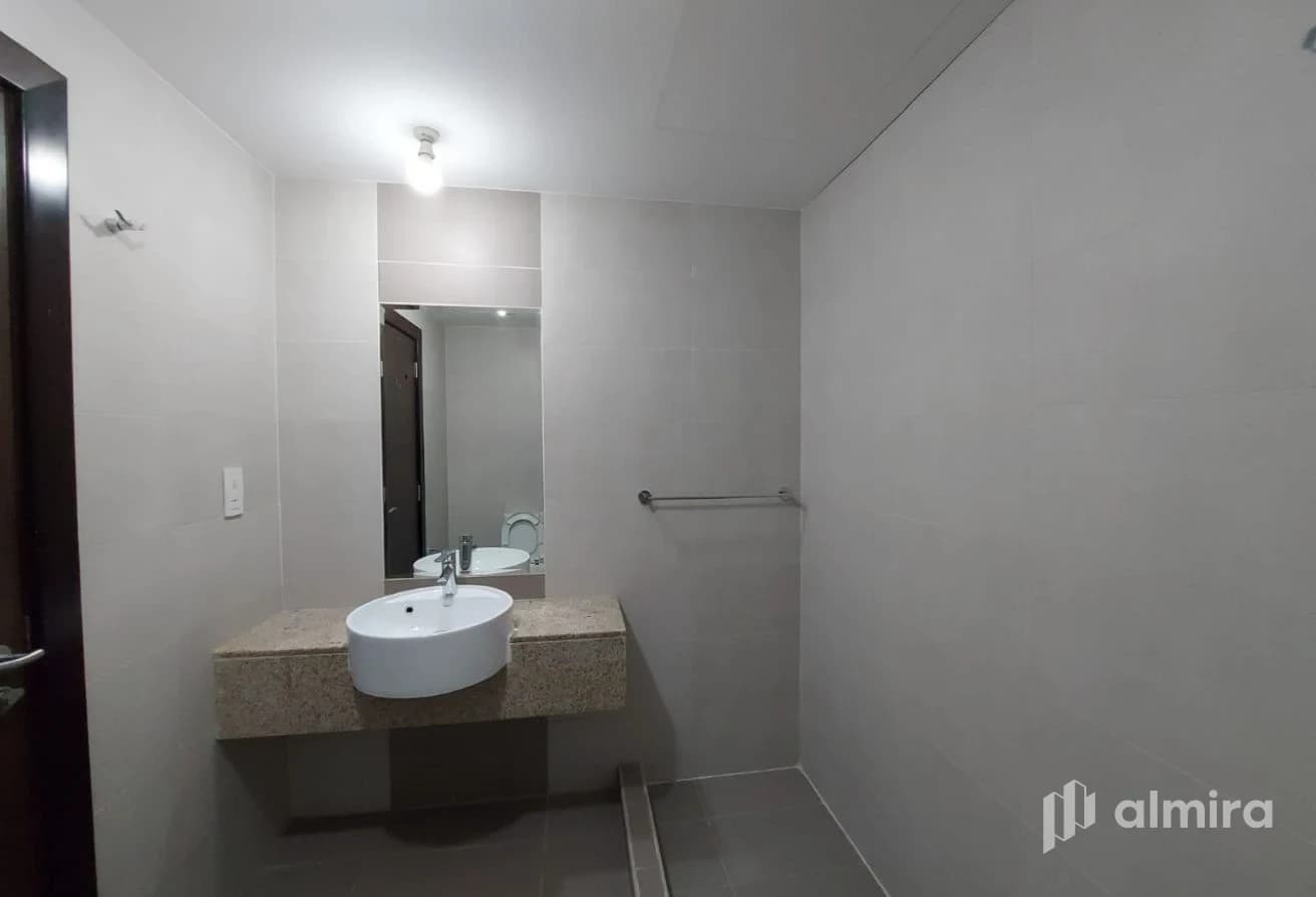 Modern 3BR+Maid | Vacant | Prime Location