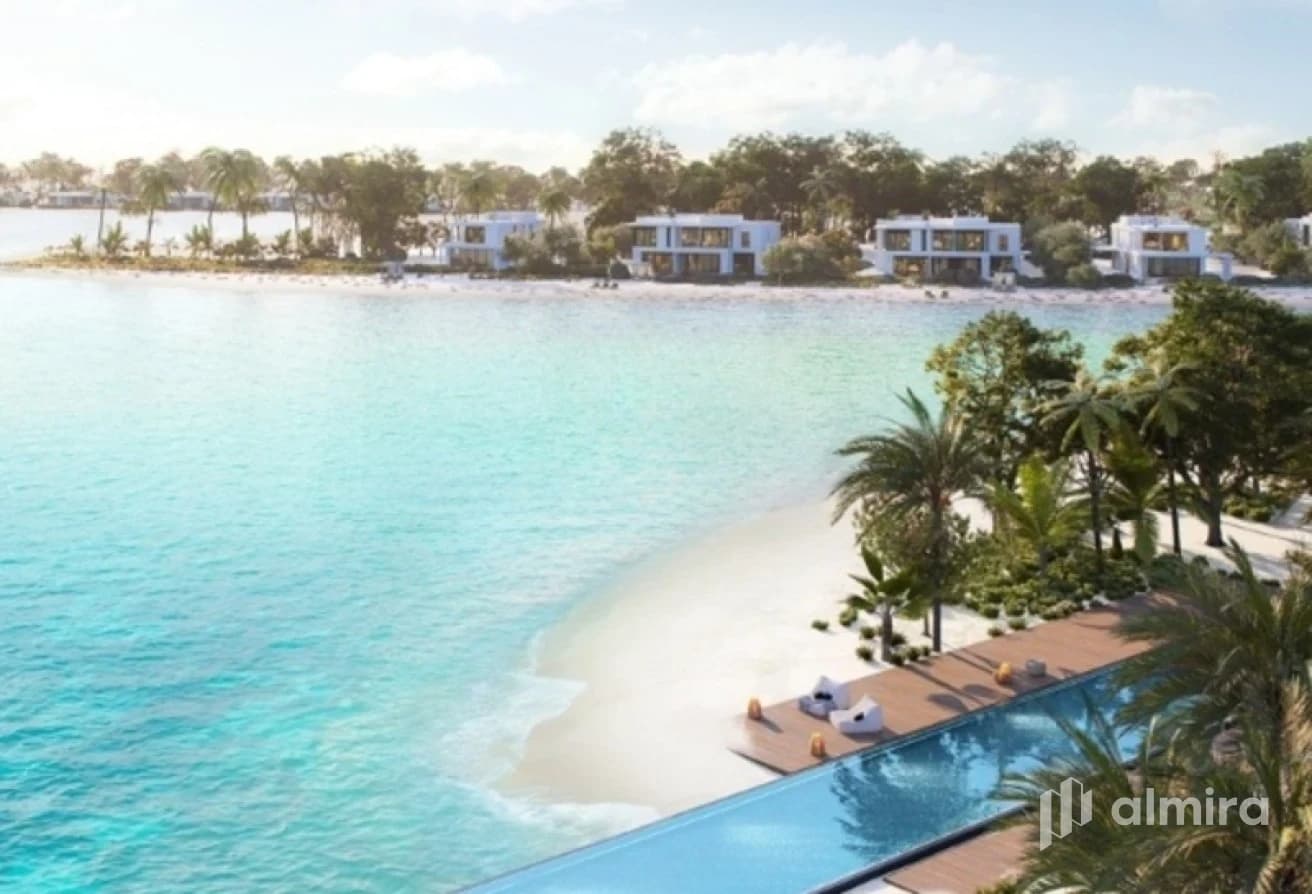 Charm Villa | Luxurious Living | Waterfront