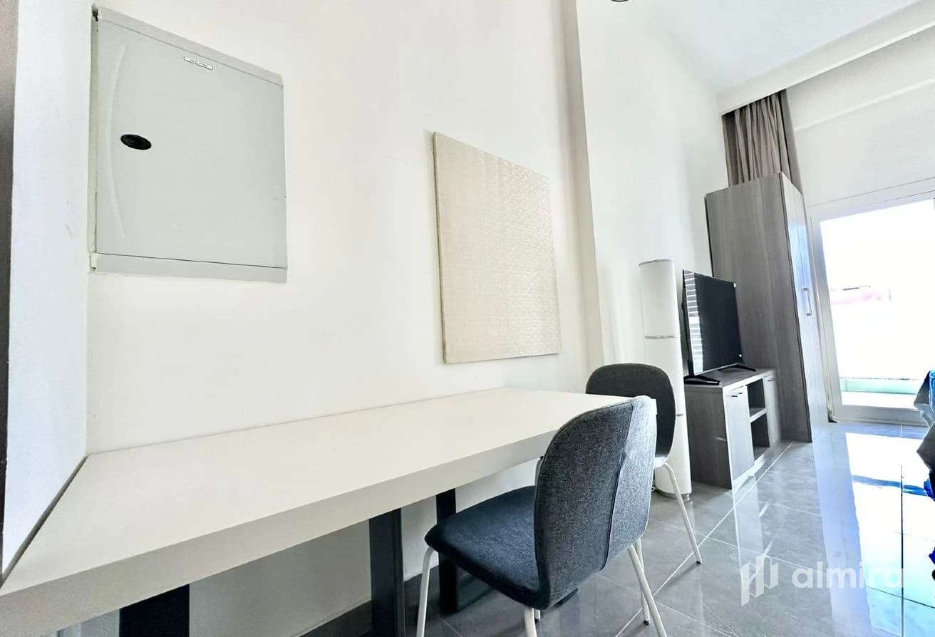 Cozy Layout | Spacious Home | Sold us Unfurnished