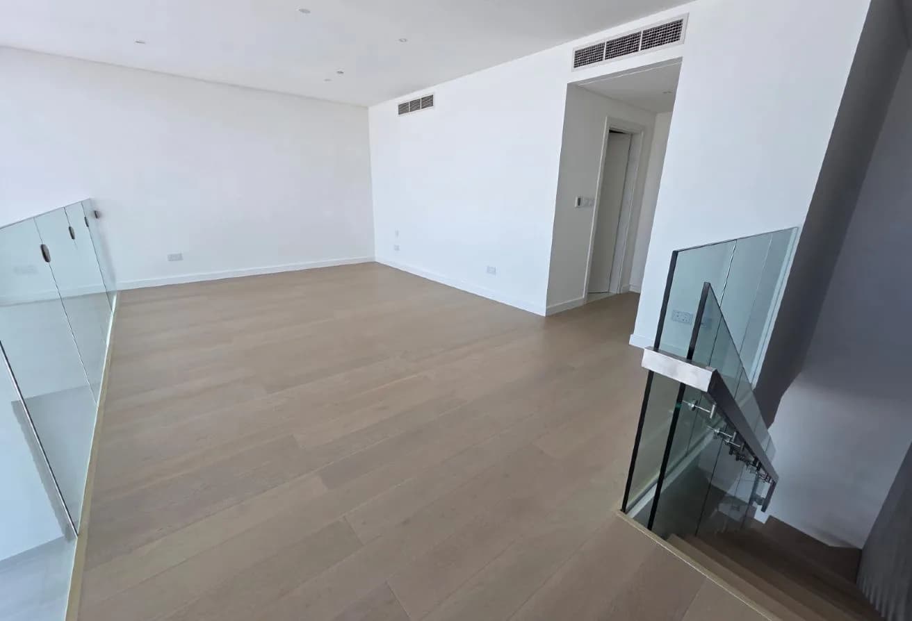 Single Row | Modern Style | Handover Soon