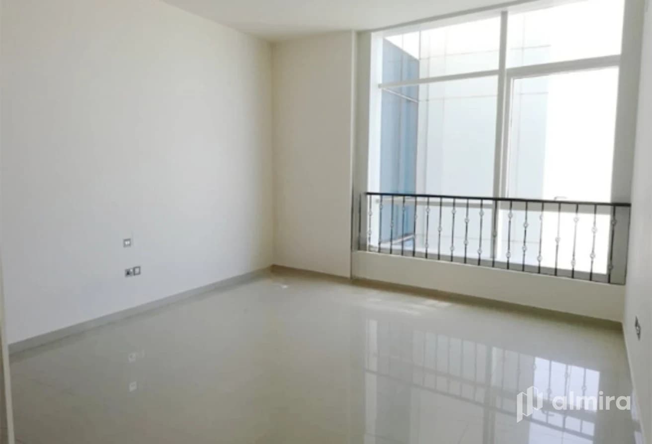 Pristine Condition | Ideal Investment | Prime Area