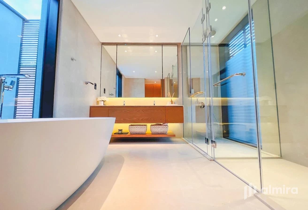 Wilds | Resale | Premium Finishes | Prime Location