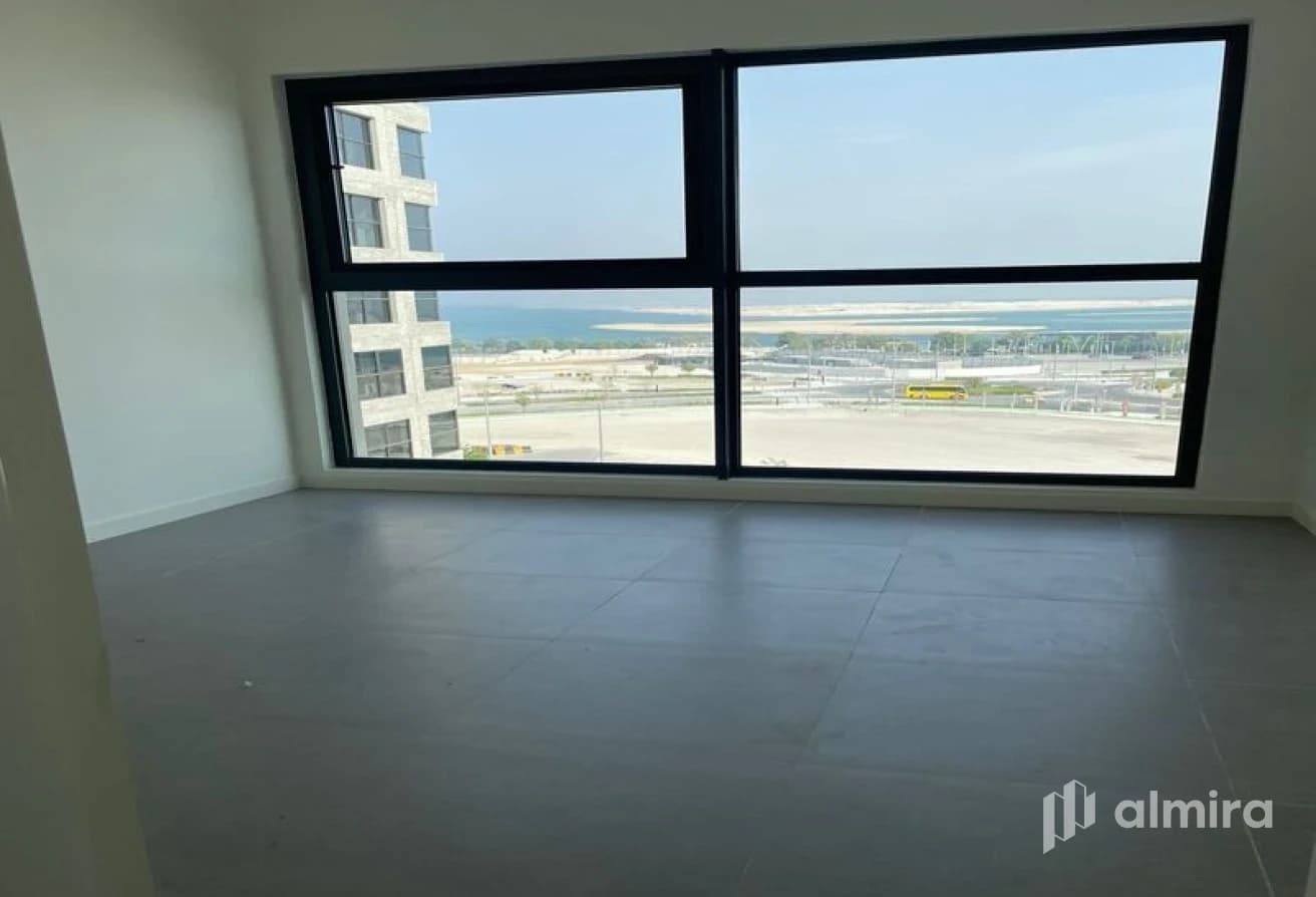 Sea View | 1BR w/ Balcony | Large Layout