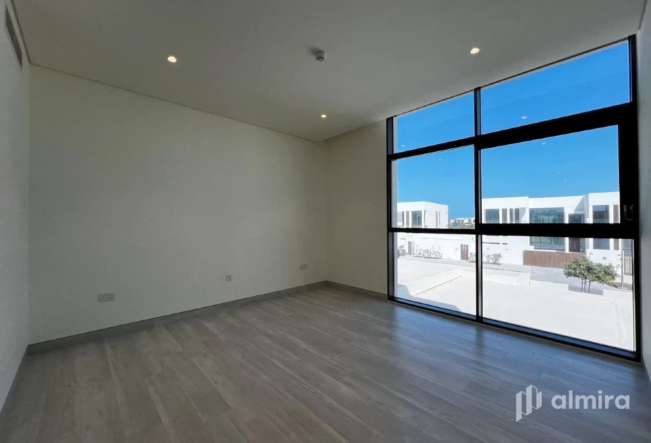 Type V4 Executive | Premium Amenities | Prime Home