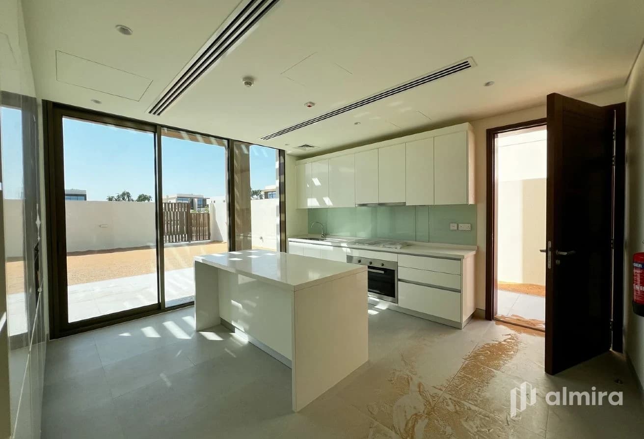 Type V4 Executive | Premium Amenities | Prime Home