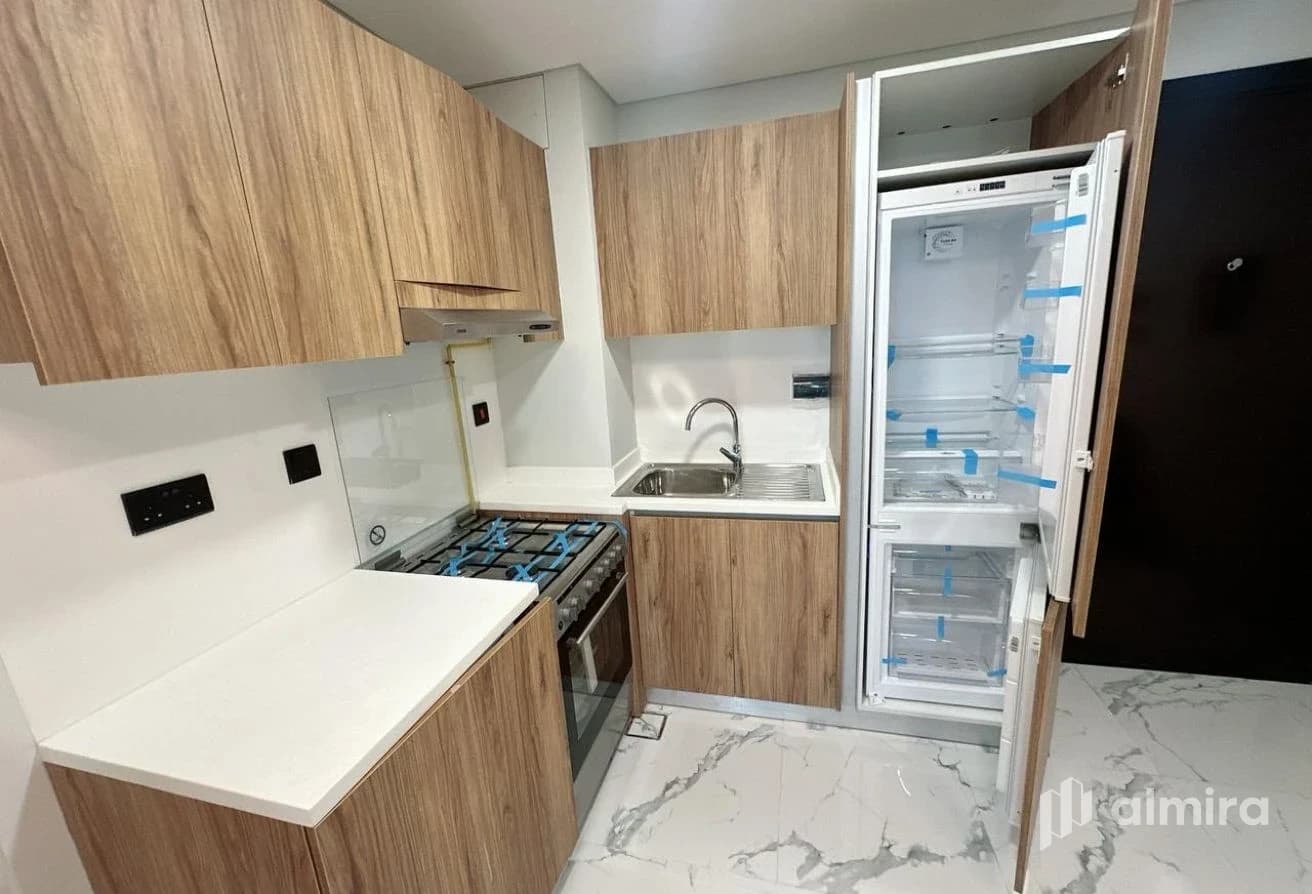 1BR Junior w/ Balcony | Fully Furnished | Sea View
