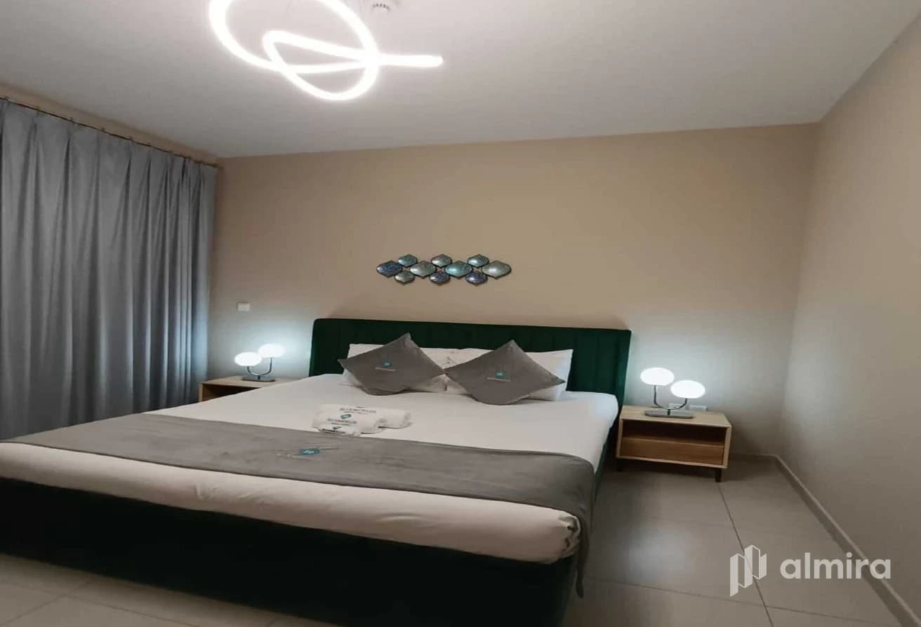 Fully Furnished | Cozy Layout | Modern | Vacant