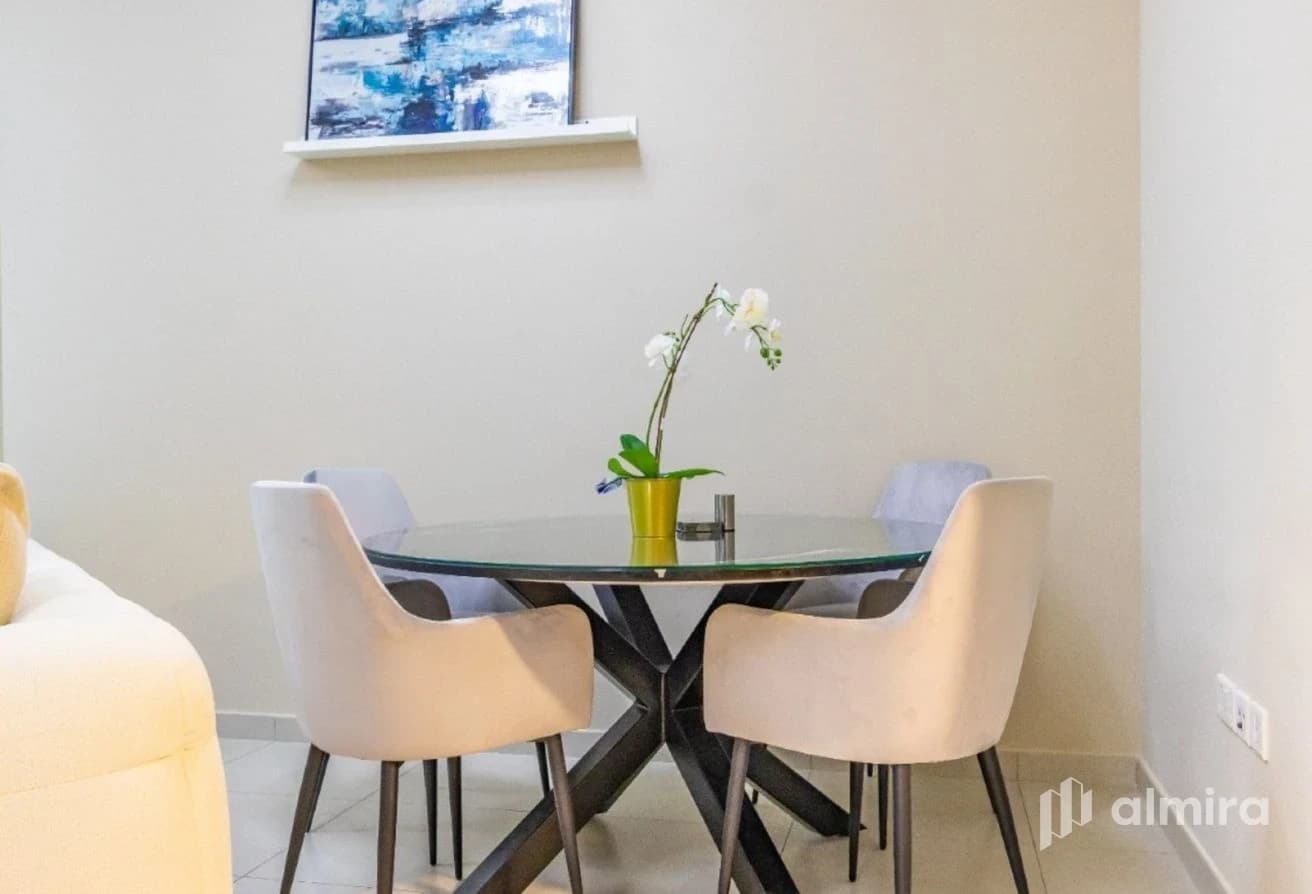 Fully Furnished | Cozy Layout | Modern | Vacant