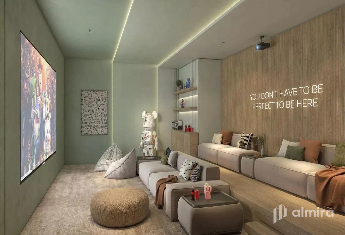 Neroli Bldg | High Floor | Studio with Balcony