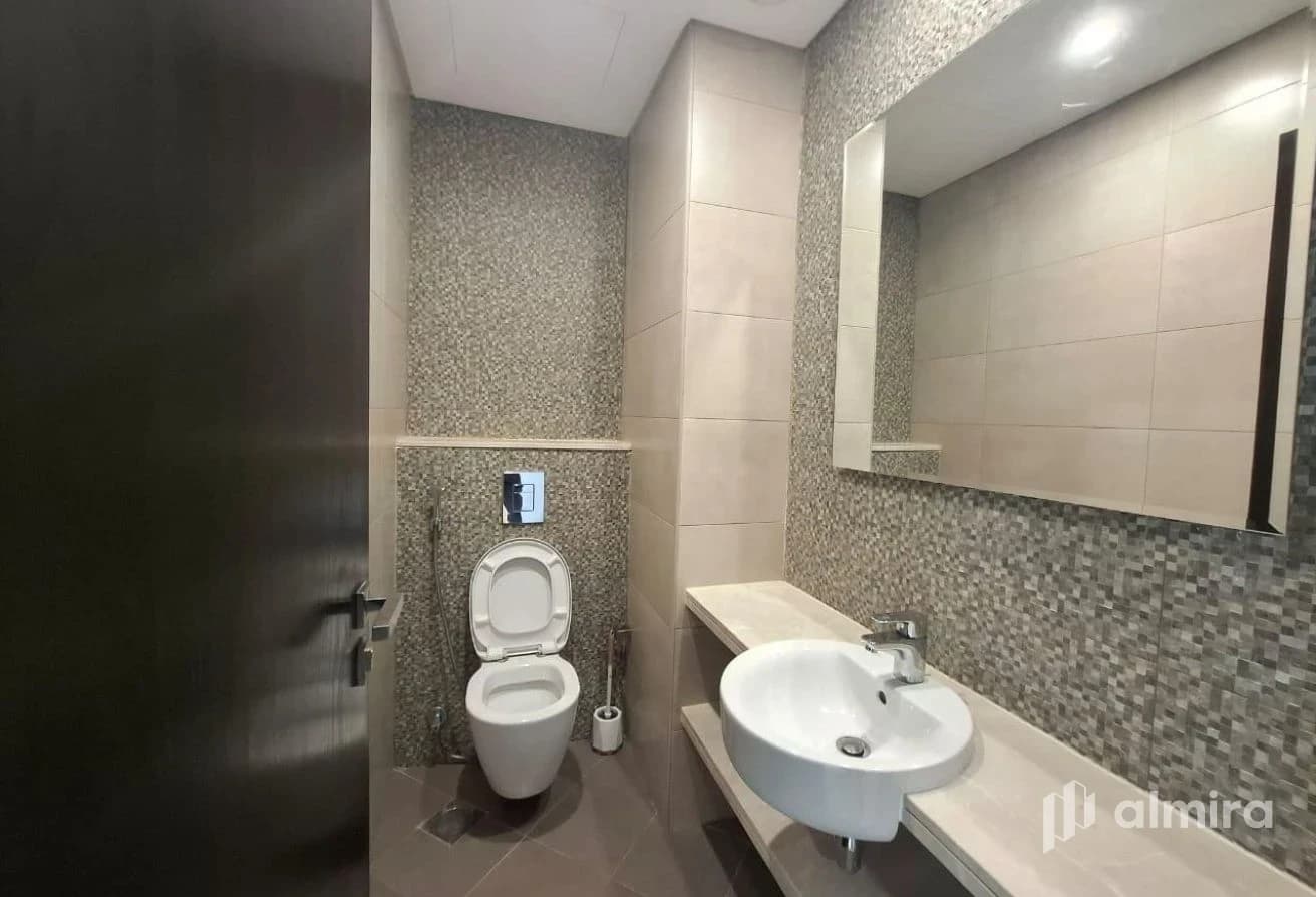High Floor | 1BR with Balcony | Good Condition