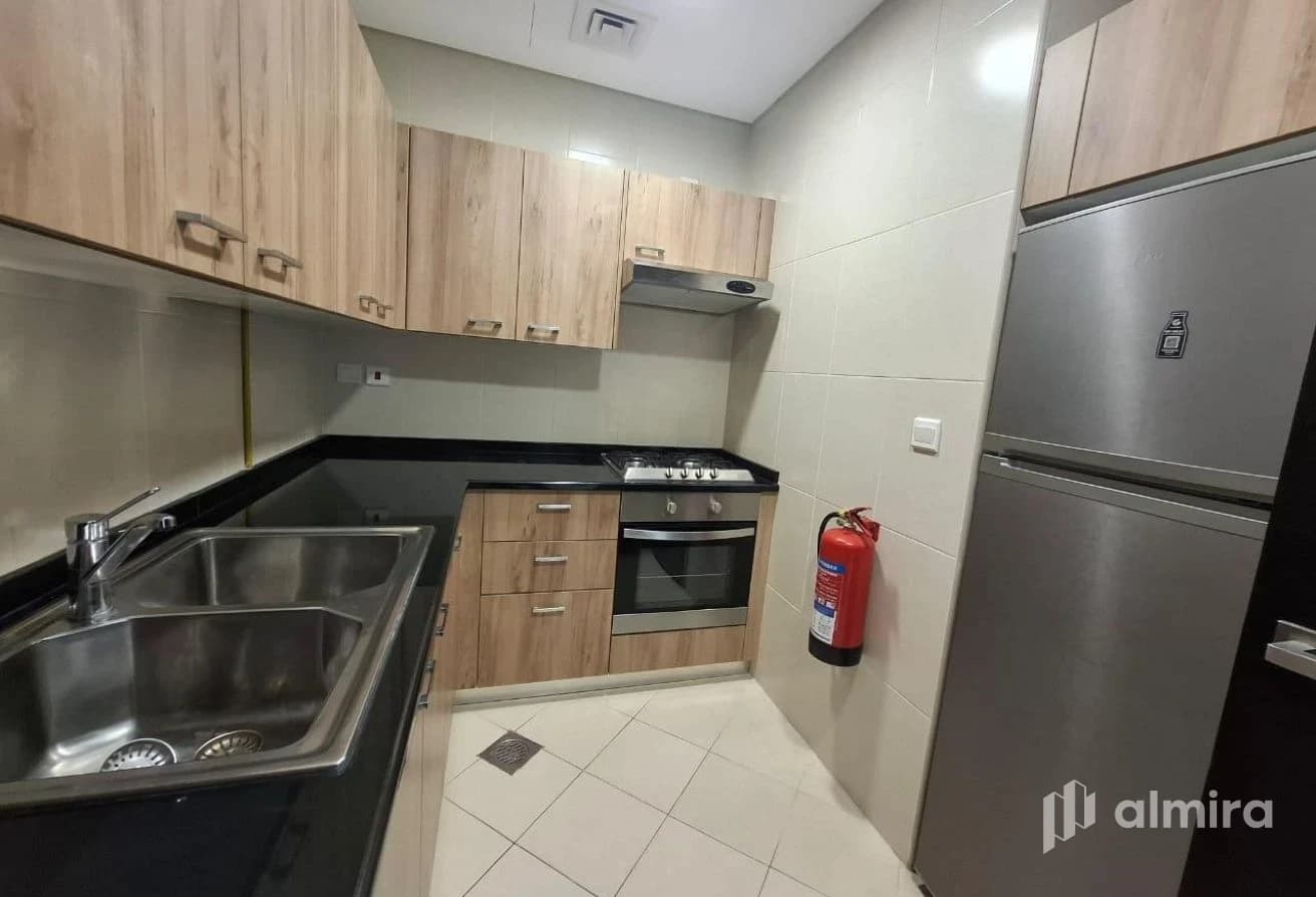 High Floor | 1BR with Balcony | Good Condition