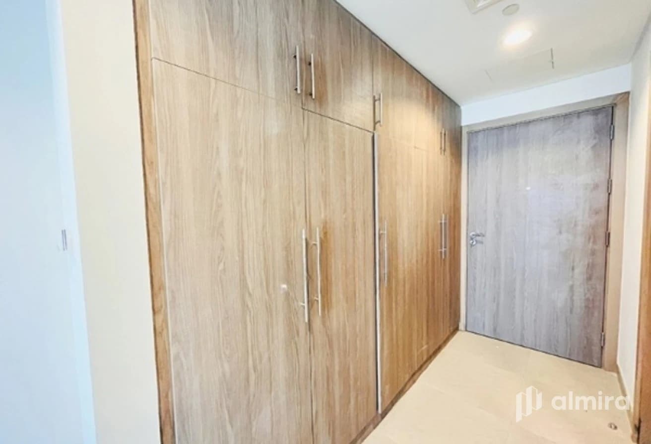 Highly Maintained | Spacious Studio | Vacant Soon