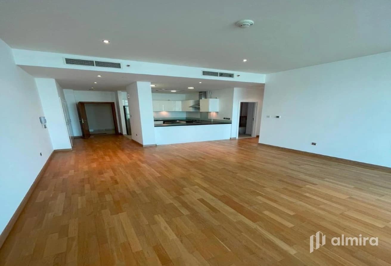 Full Sea View | Modern Layout | Vacant