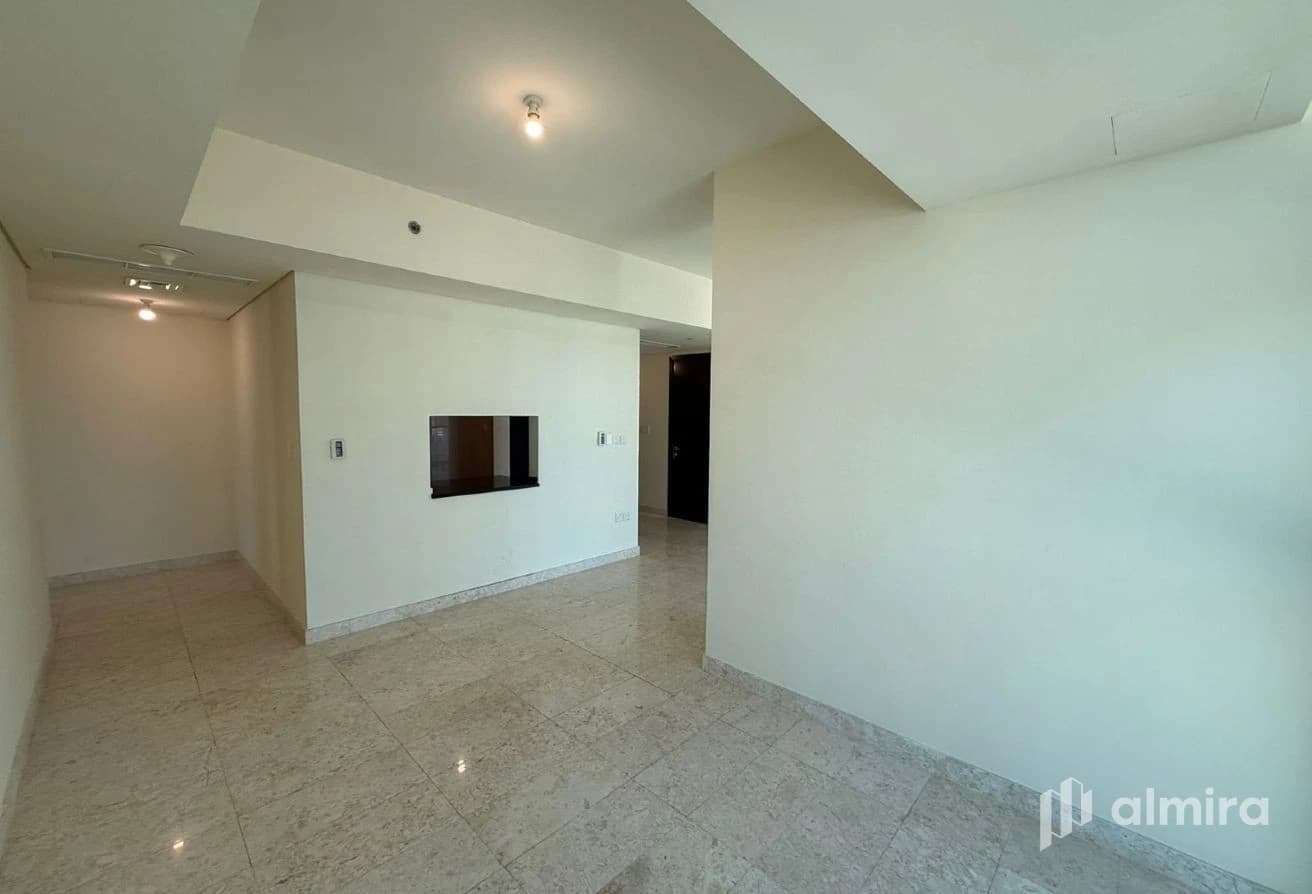 Canal View | High Floor | Ready To Move In
