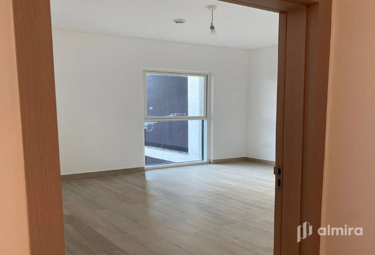 Canal and Sea World View | 1 Payment | Upcoming