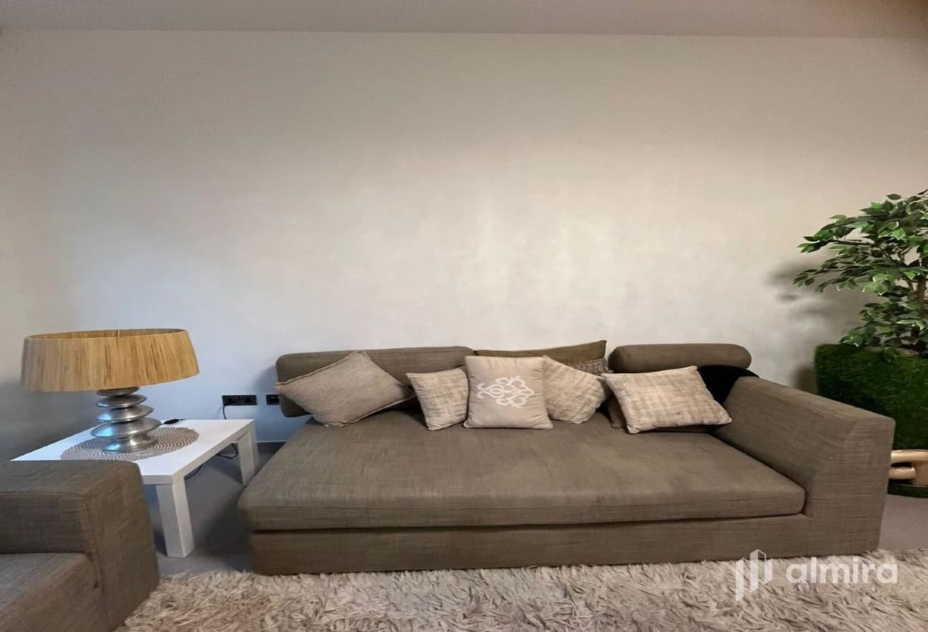 Vacant | Fully Furnished | Friendly Community