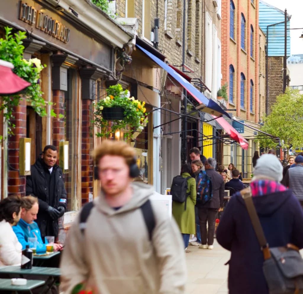 London Square Bermondsey — image 2